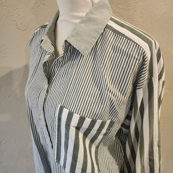 Ann Taylor Loft Stripped Long Sleeve Button Up - Picture 5 of 7